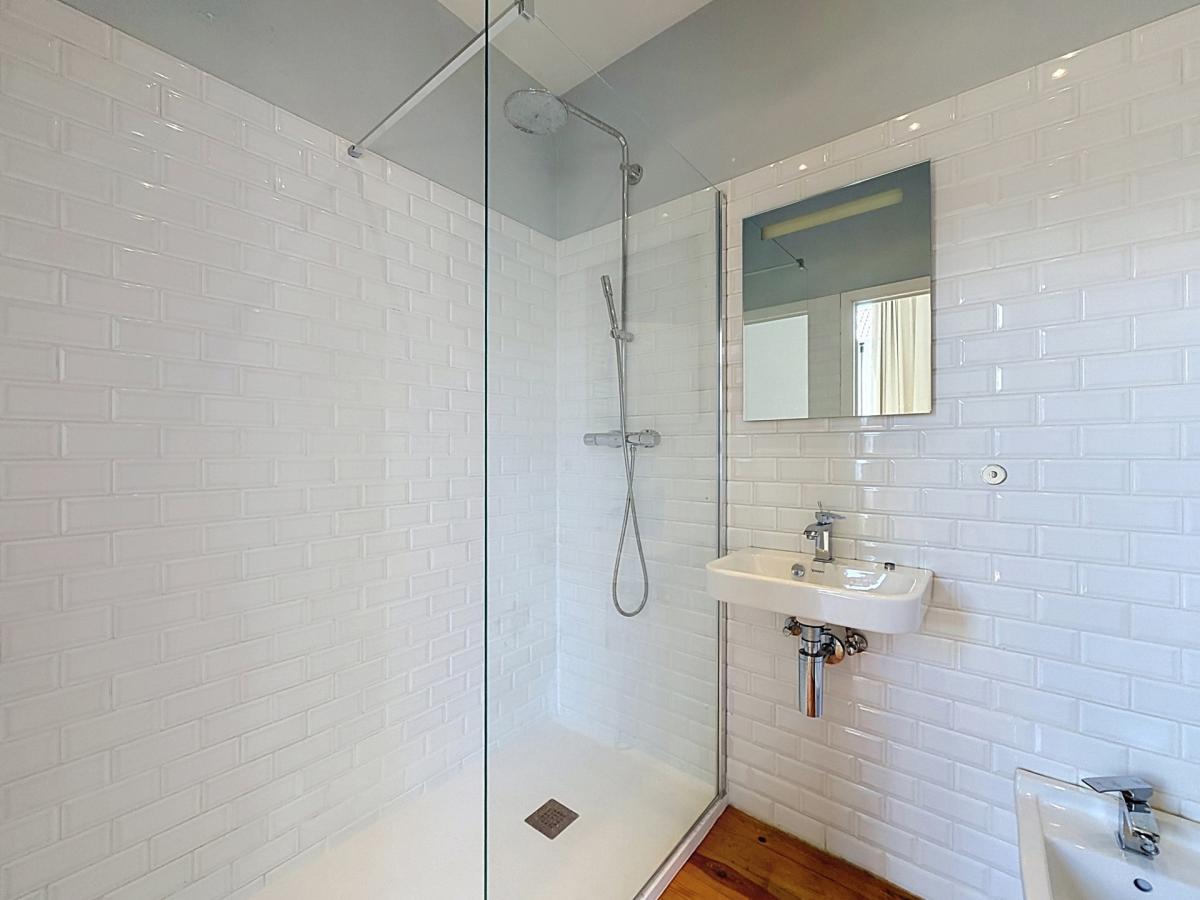 Chatelain : Beau duplex 2 chambres + terrasse ! 