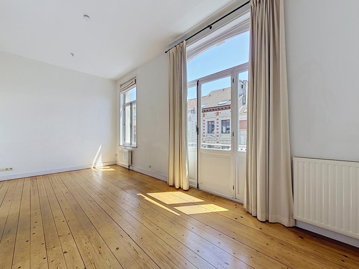 Chatelain : Beau duplex 2 chambres + terrasse ! 