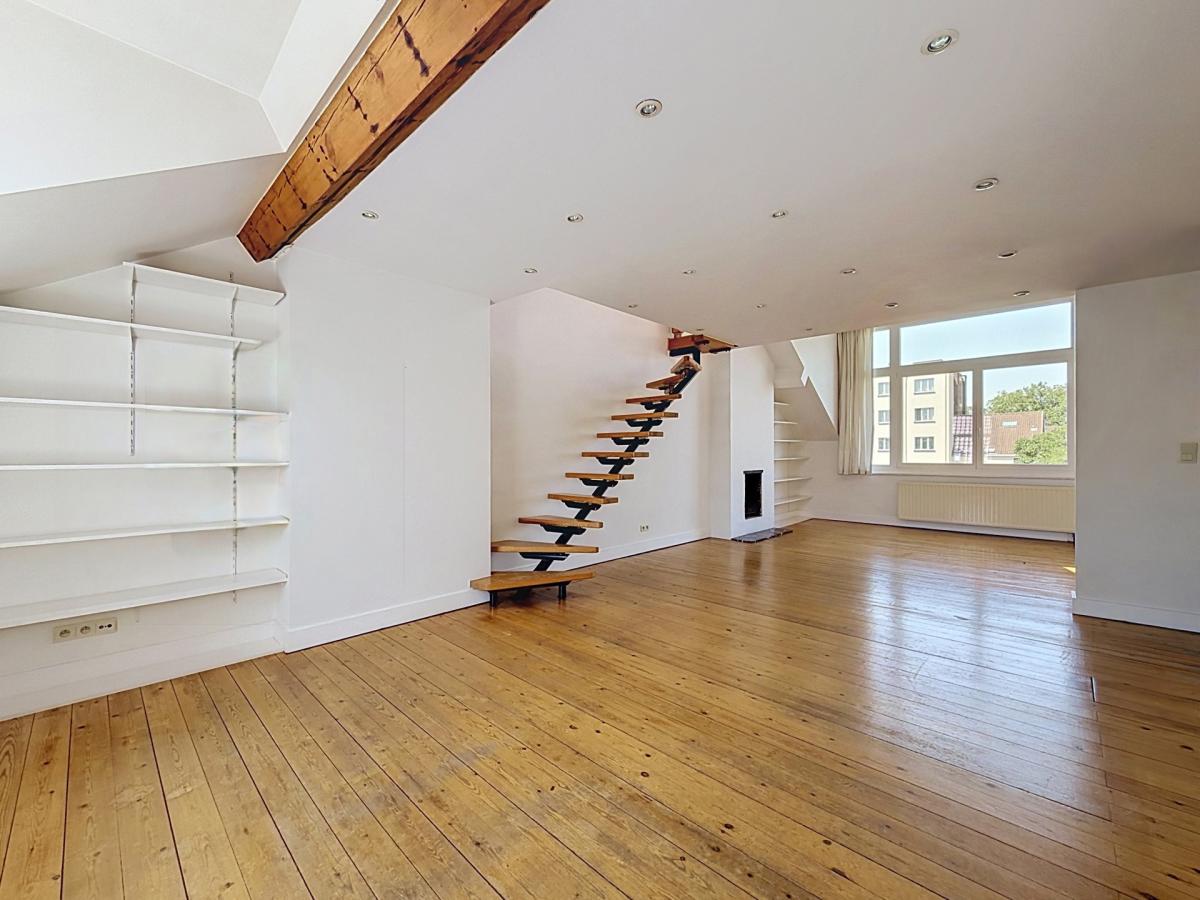 Chatelain : Beau duplex 2 chambres + terrasse ! 