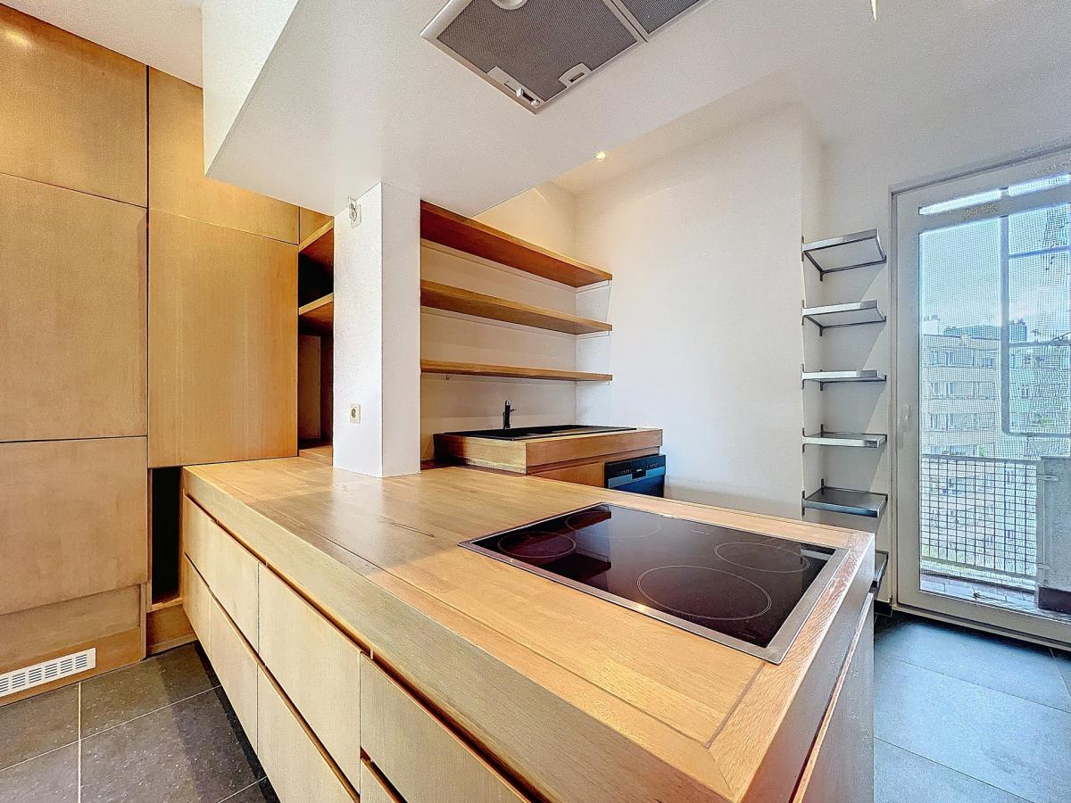 Messidor : Bel appartement rénové 2ch + terrasse + garage