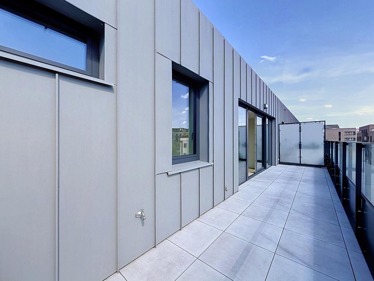 Calevoet : Superbe penthouse moderne + deux terrasses