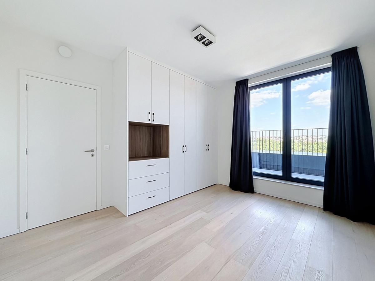 Calevoet : Superbe penthouse moderne + deux terrasses