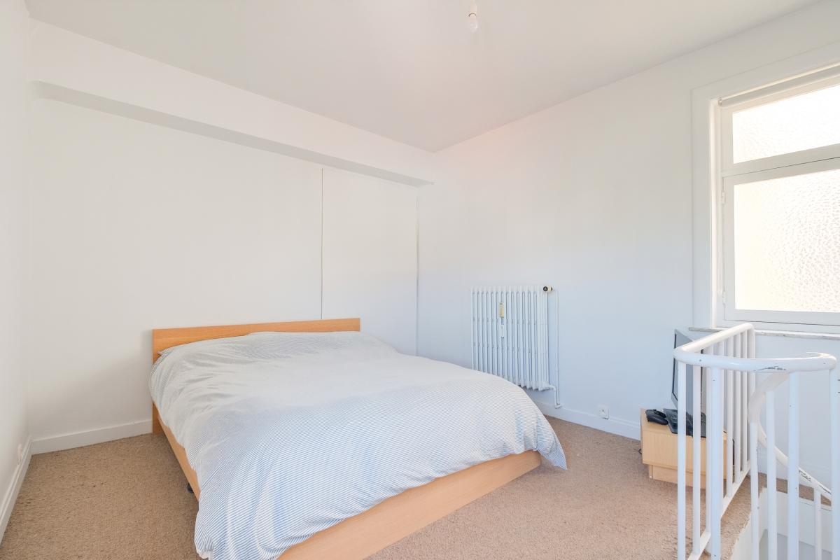 Molière/Guy d'Arrezo  - Bel appartement 2ch + balcons