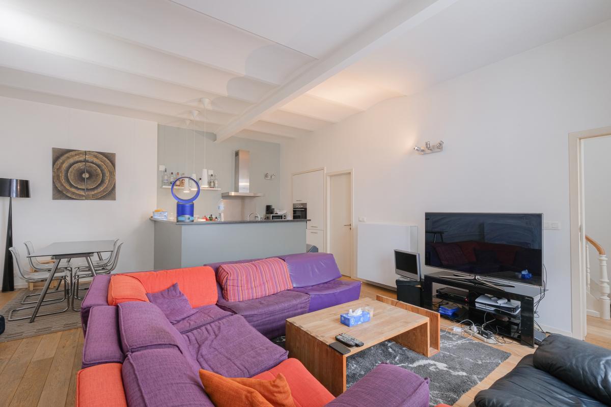 Etangs d'Ixelles : arrière maison 3 ch + cour
