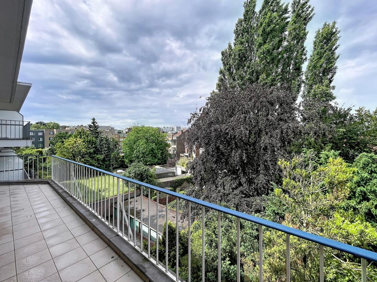Broqueville – Bel appartement 2 ch. avec terrasse