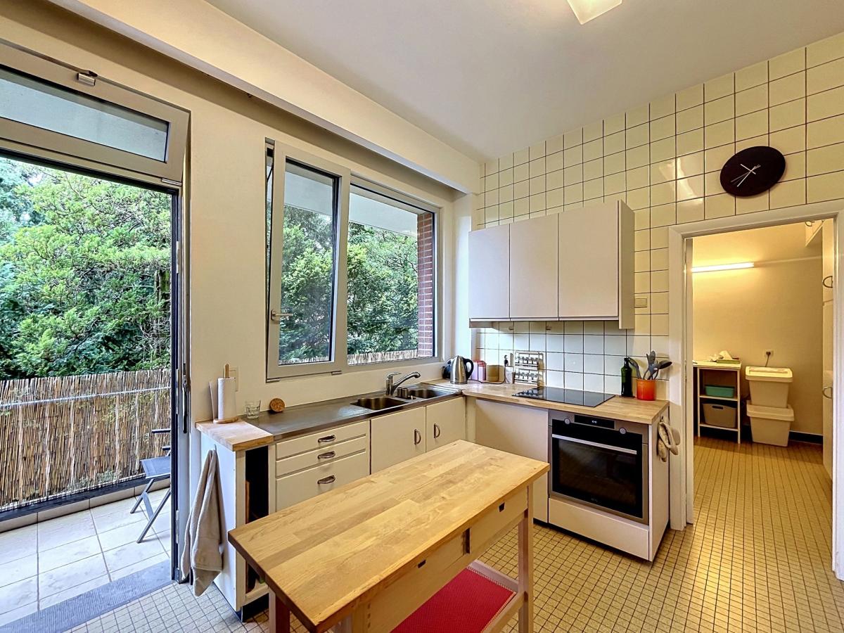 Broqueville - Bel appartement 3Ch + bureau avec terrasse