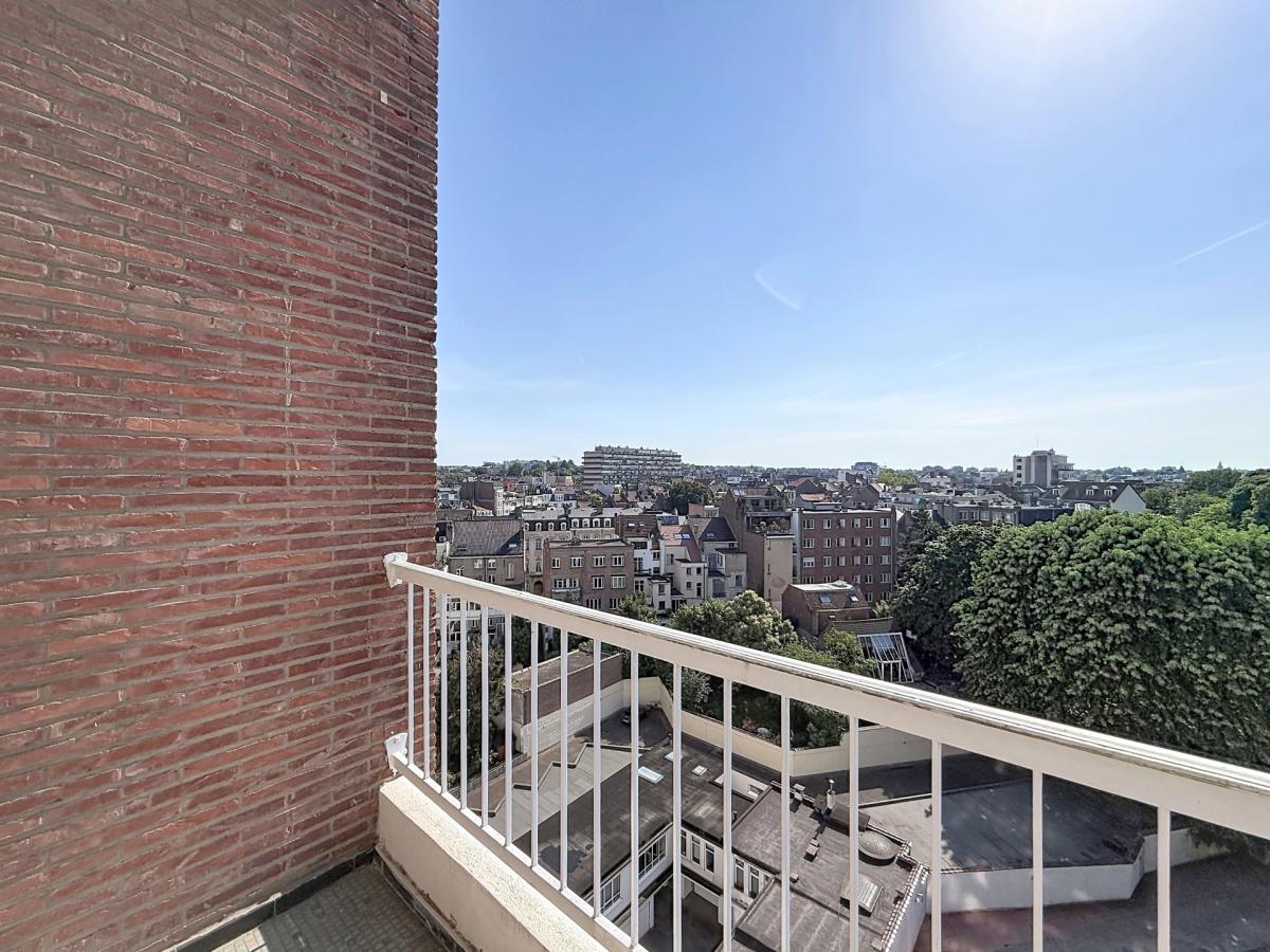 Louise / Jardin du Roi : Bel appartement rénové + jolie vue