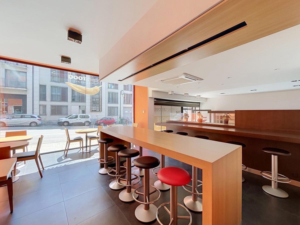 Quartier européen - belle surface commerciale de ± 60 m²