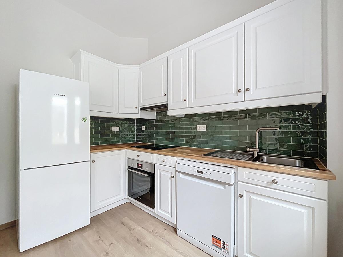 STALLE : Belle maison 3 chambres + jardin !