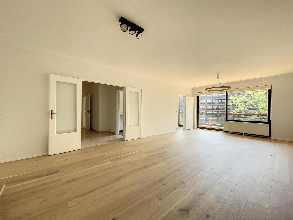 Parc Cherridreux : Bel appartement remis à neuf + terrasse
