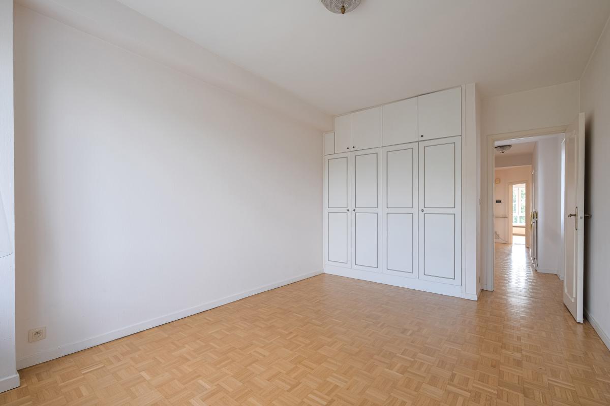 Cinquantenaire -  Bel appartement 2 chambres avec balcon