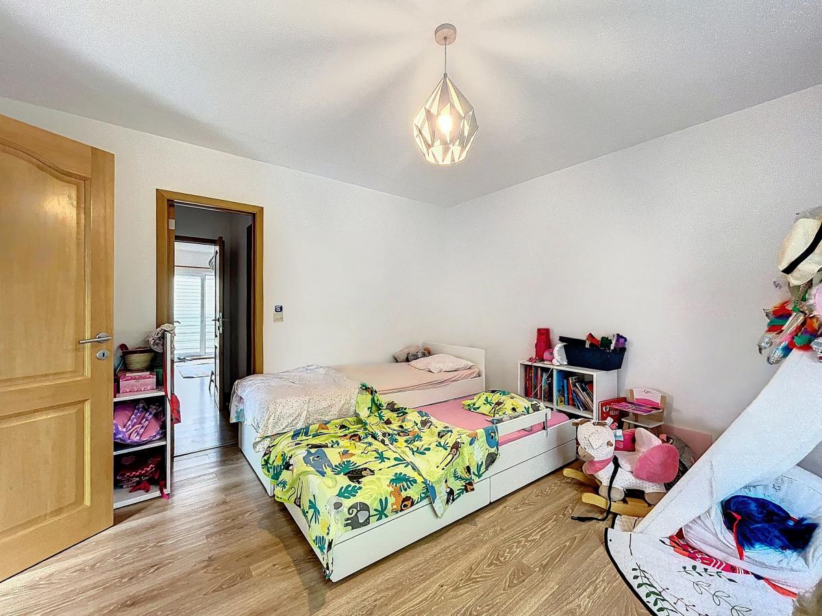 Uccle/Stalle : Jolie maison avec jardin et parking