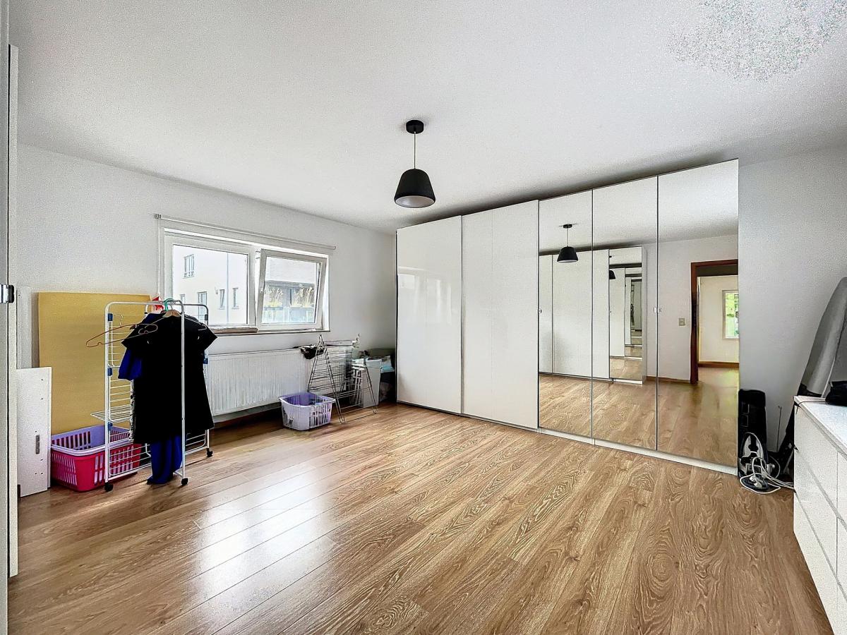 Uccle/Stalle : Jolie maison avec jardin et parking