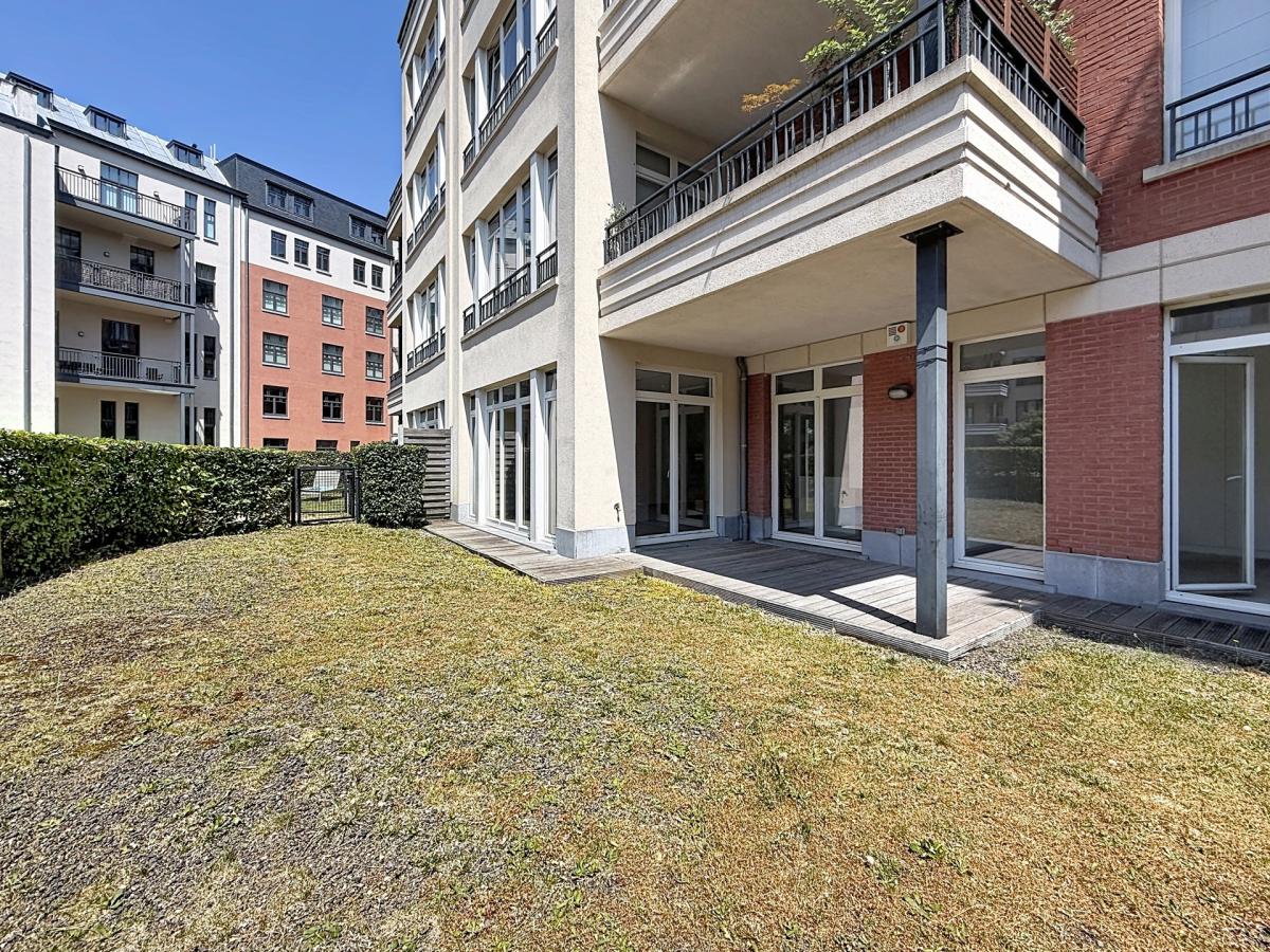 Place Brugmann : Splendide RDC avec jardin 4 chambres 