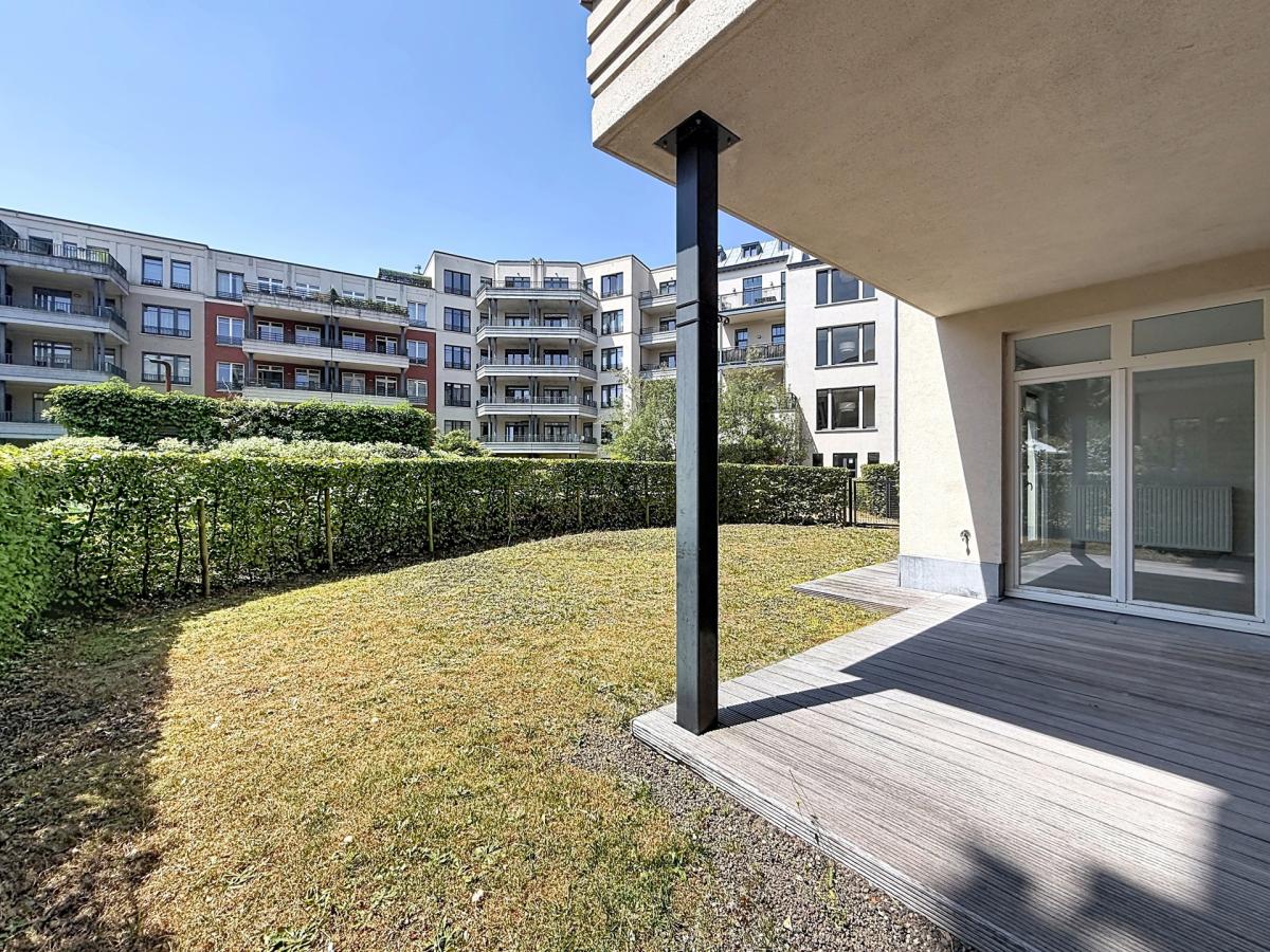 Place Brugmann : Splendide RDC avec jardin 4 chambres 