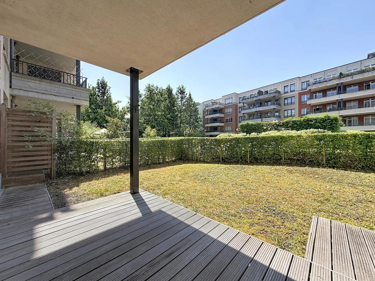 Place Brugmann : Splendide RDC avec jardin 4 chambres 