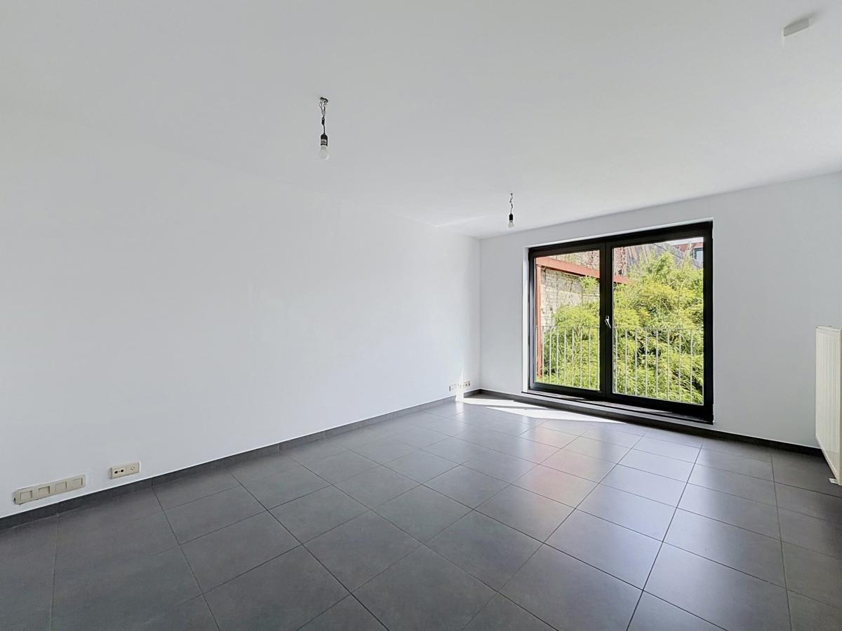 Doyenné : Spacieux appartement RDC + terrasse