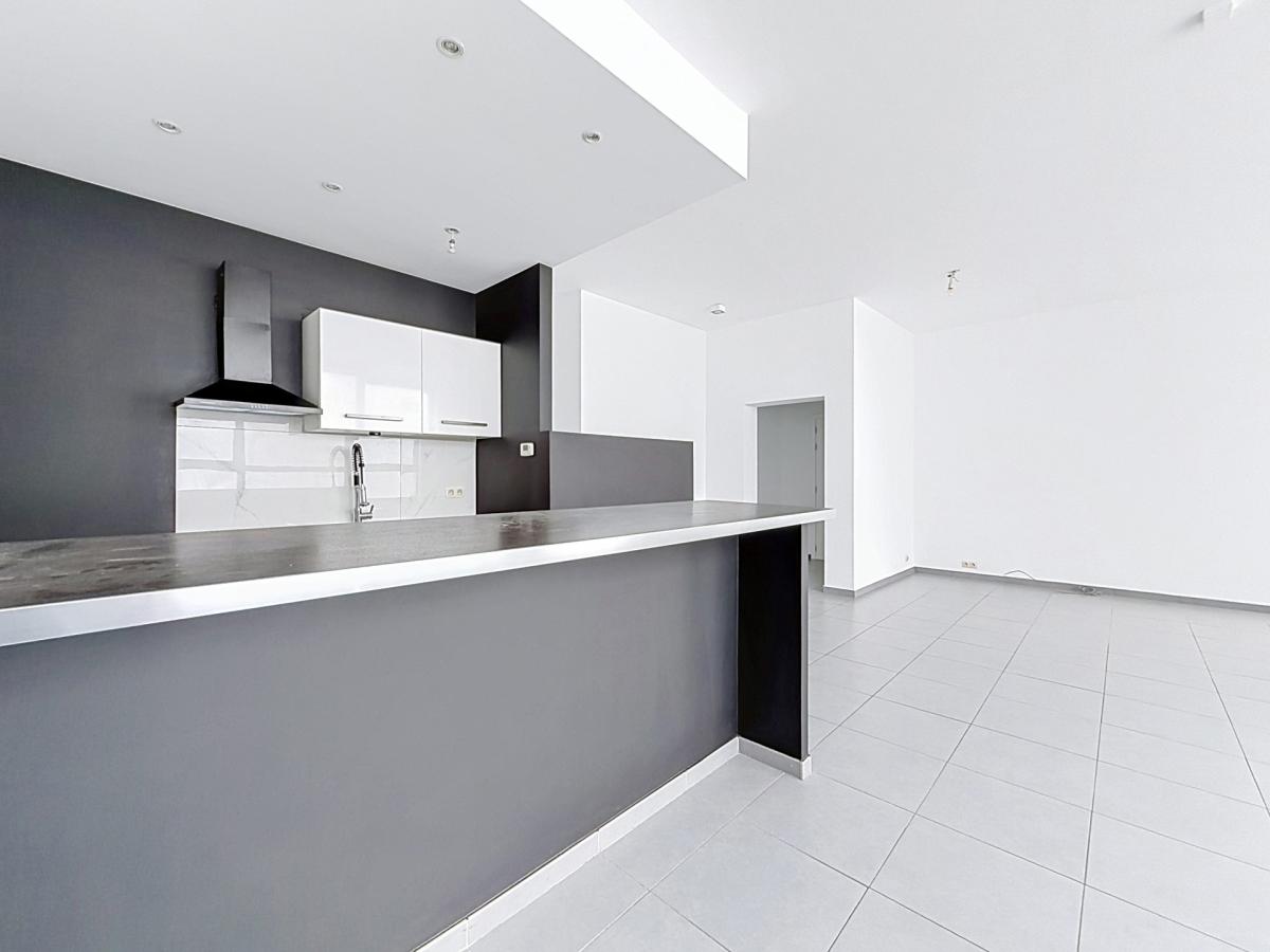 Doyenné : Spacieux appartement RDC + terrasse