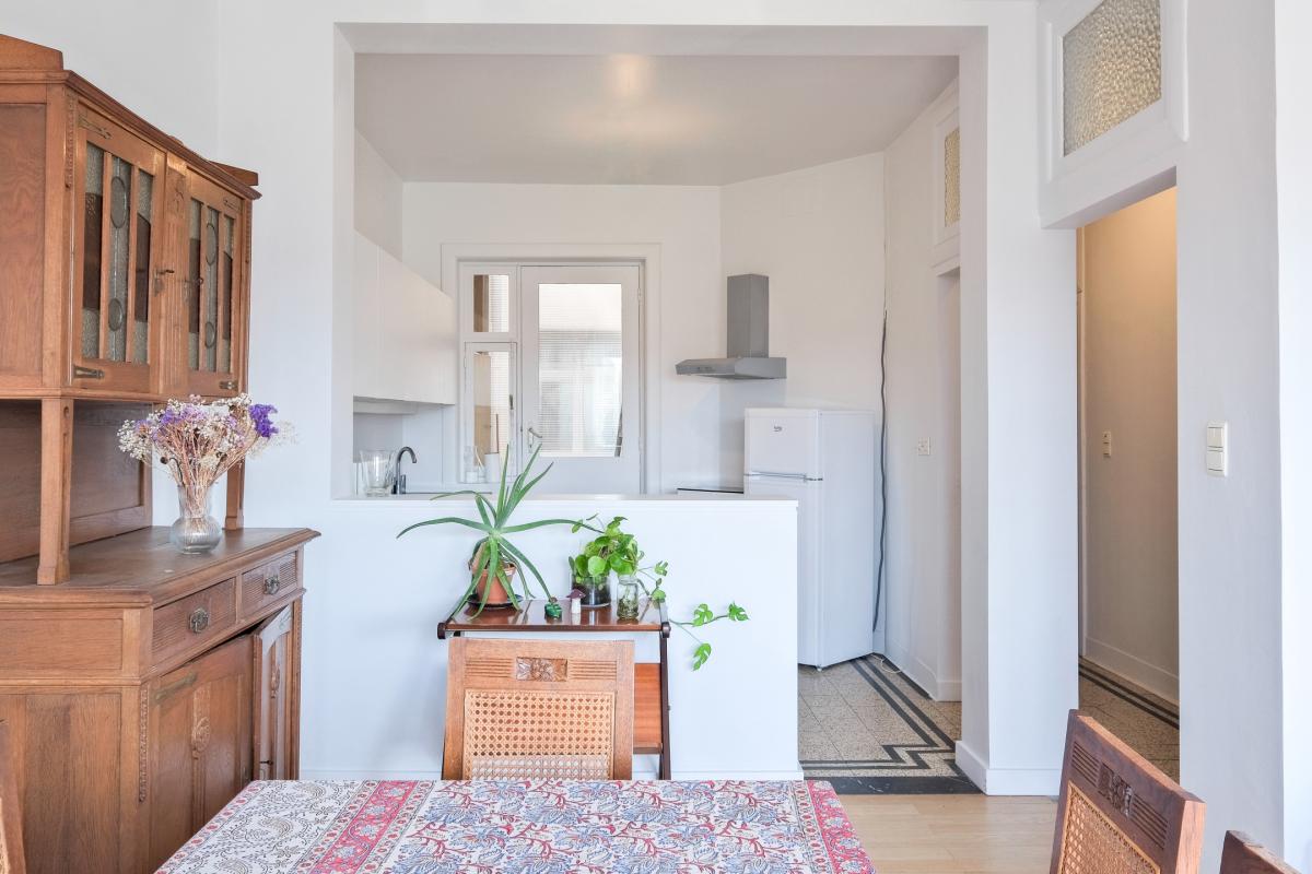 Molière/Guy d'Arrezo  - Bel appartement 2ch + balcons