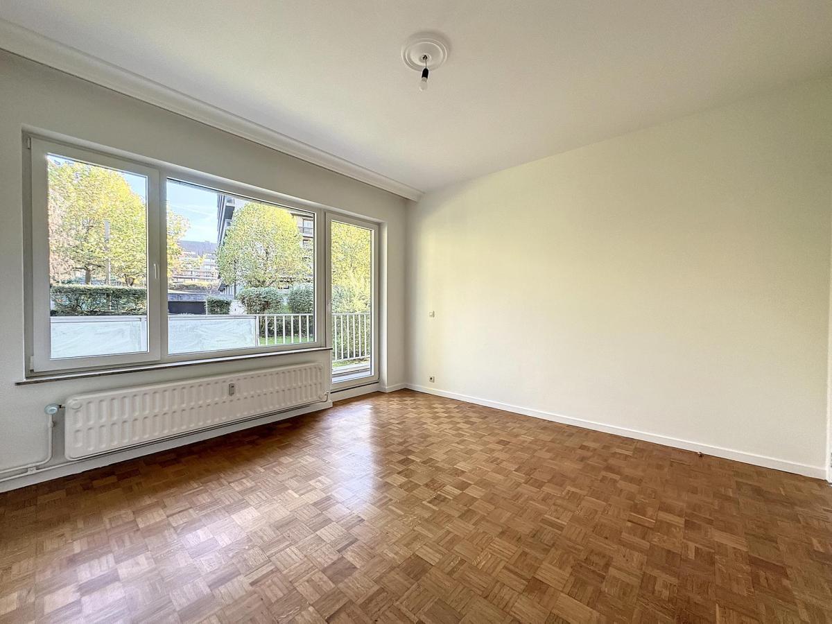 Parc Brugmann : Superbe appartement rénové + terrasses