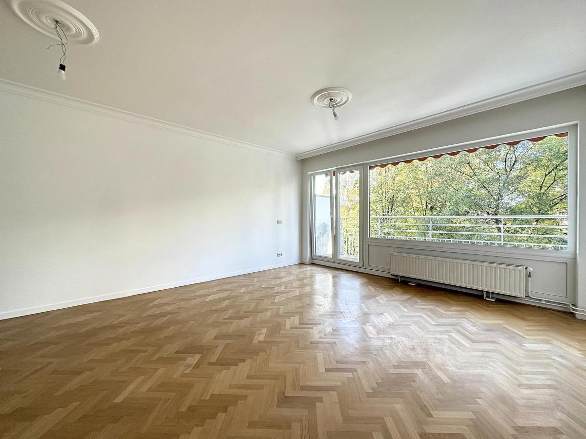 Parc Brugmann : Superbe appartement rénové + terrasses