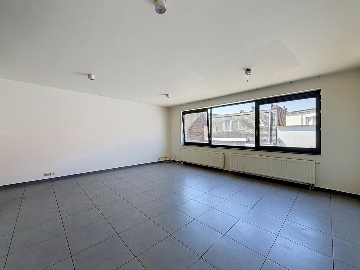 Doyenné / Parvis Saint Pierre : Bel appartement moderne
