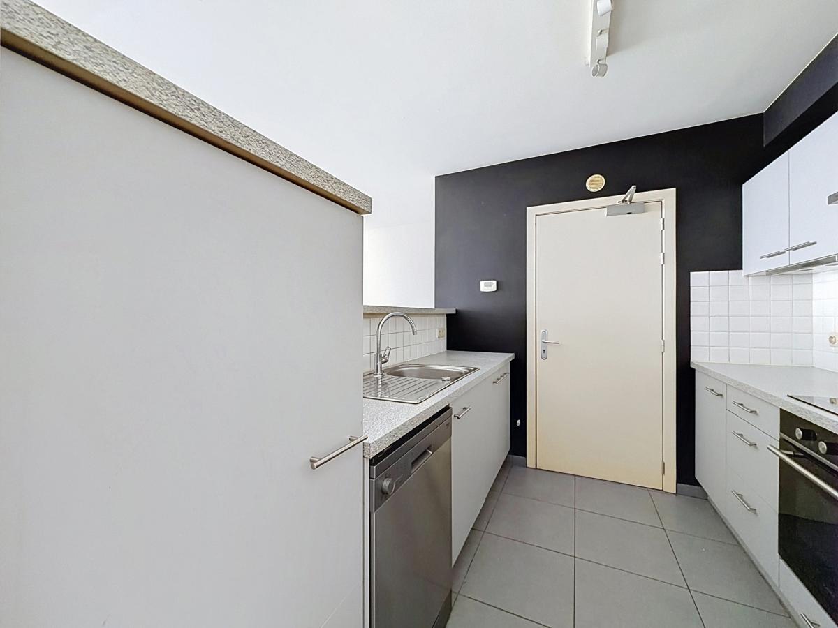 Doyenné / Parvis Saint Pierre : Bel appartement moderne