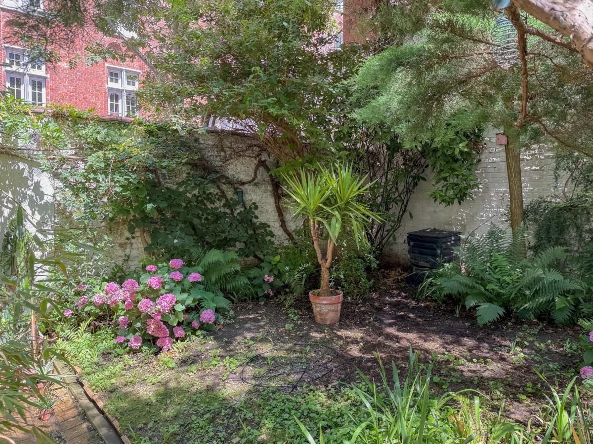 Quartier EU - Magnifique maison 6 ch. avec jardin