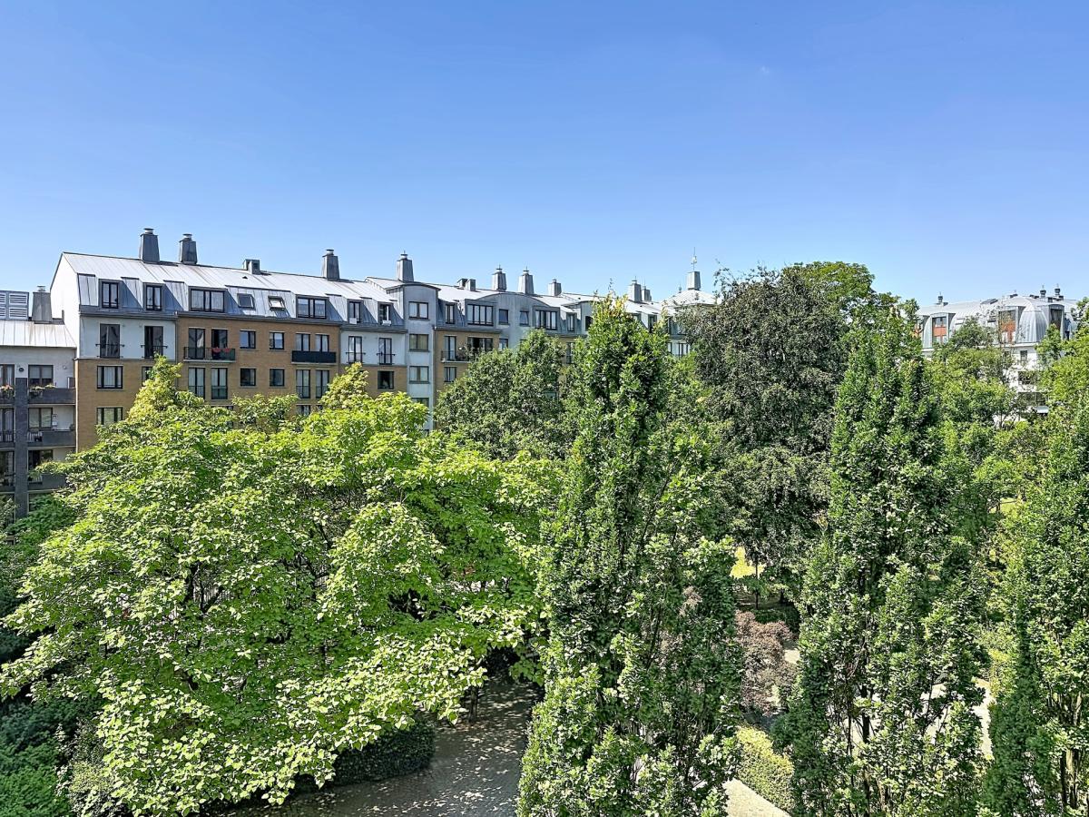 Flagey / Et. Ixelles : Bel appartement récent 3 chambres