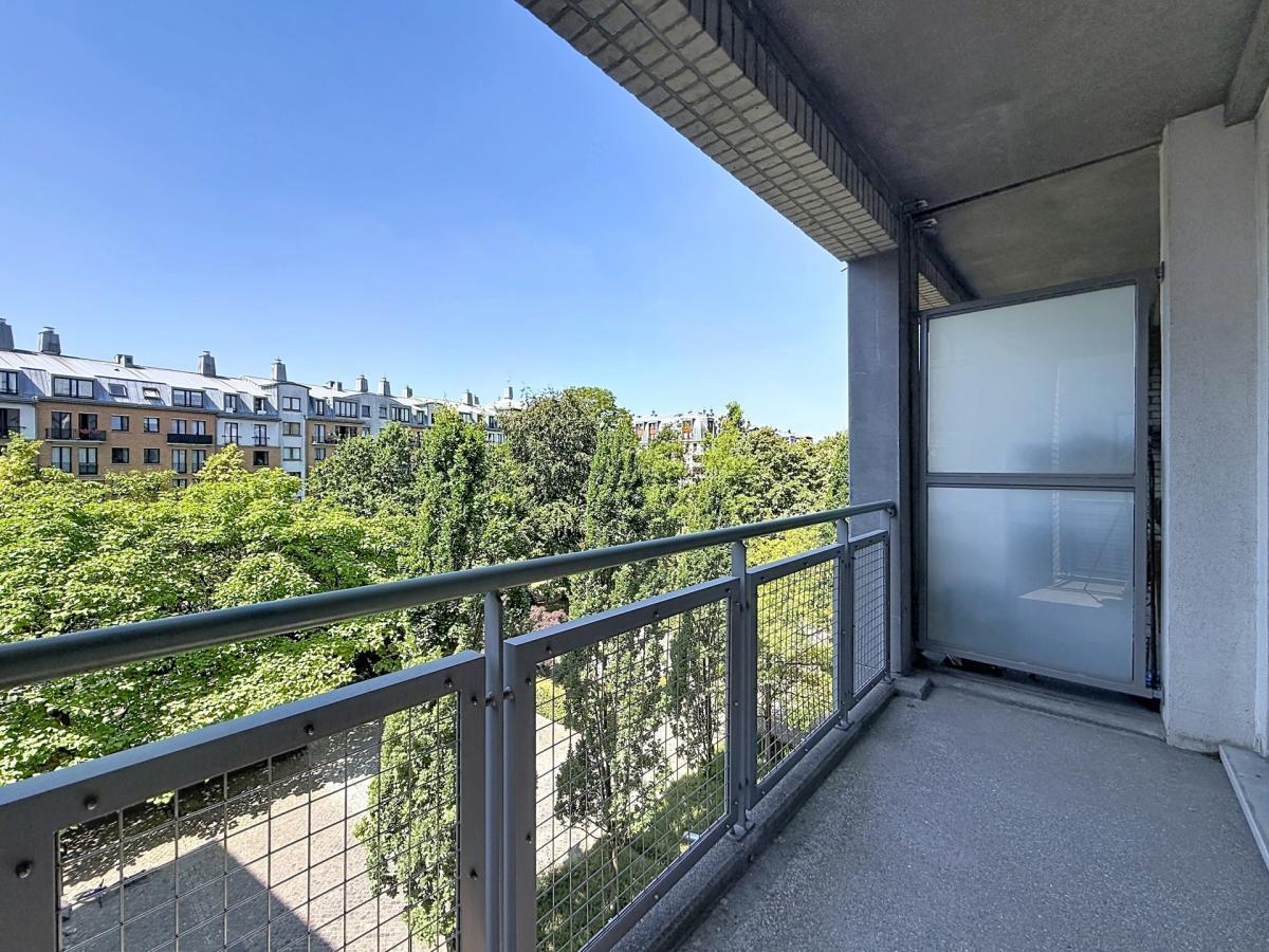Flagey / Et. Ixelles : Bel appartement récent 3 chambres
