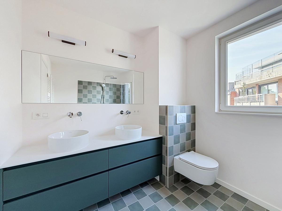 Churchill : Superbe duplex penthouse neuf + terrasse