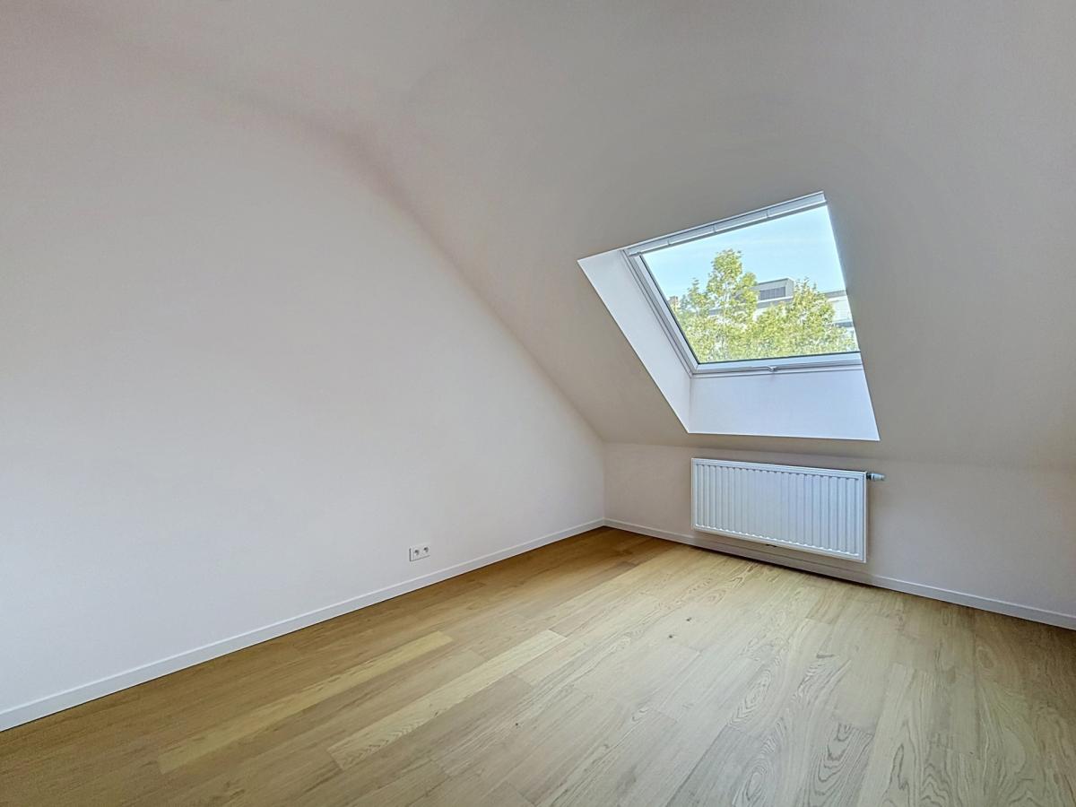 Churchill : Superbe duplex penthouse neuf + terrasse