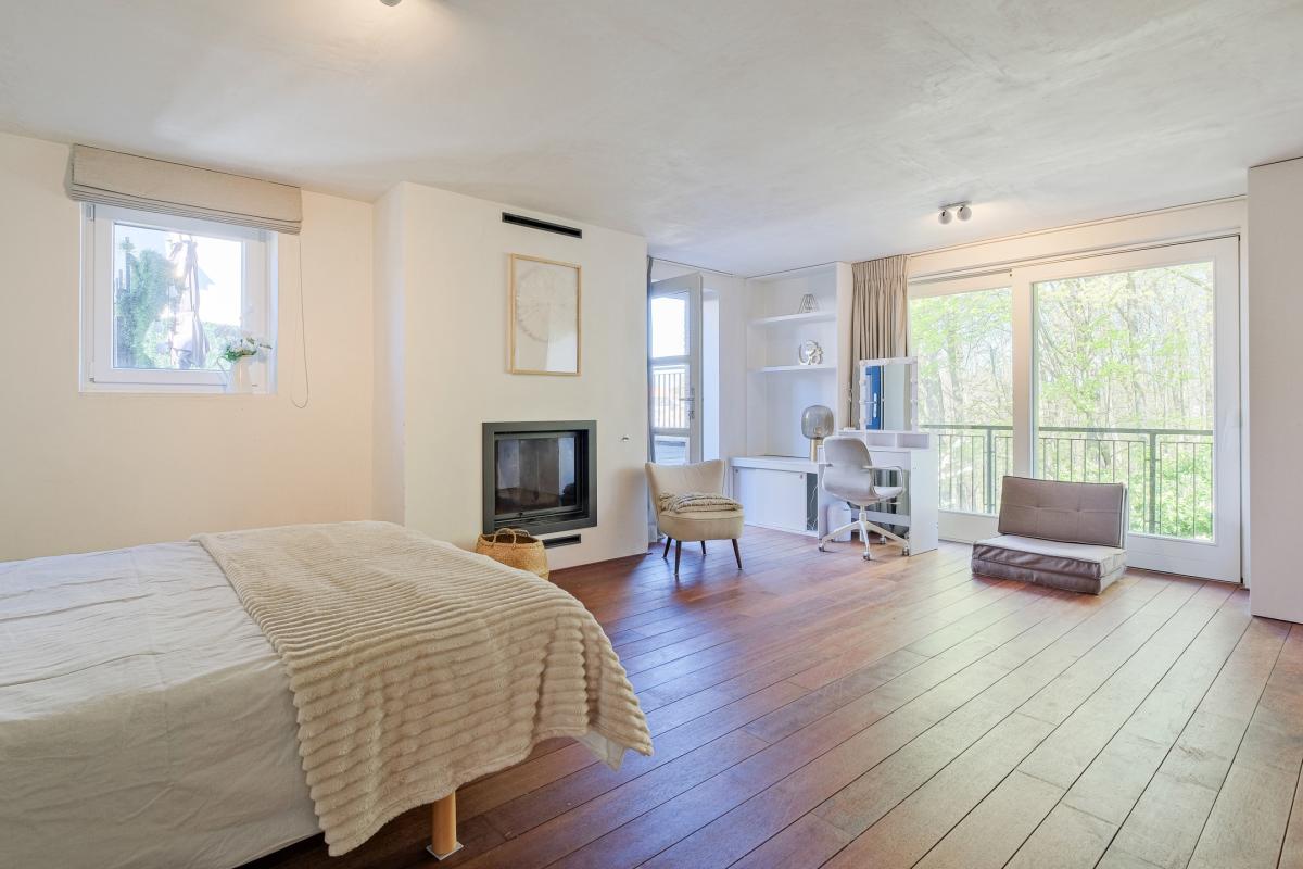 Chant d'oiseau: magnifique duplex rénové 3 terrasses 