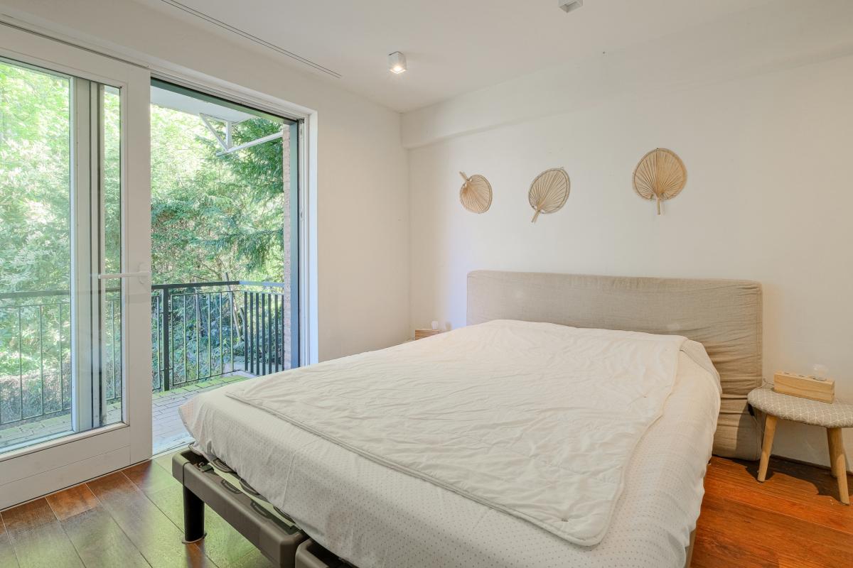 Chant d'oiseau: magnifique duplex rénové 3 terrasses 