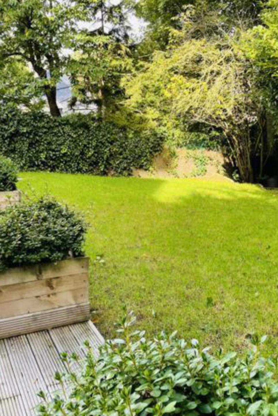 Parc de Woluwe: magnifique appartement rénové avec jardin