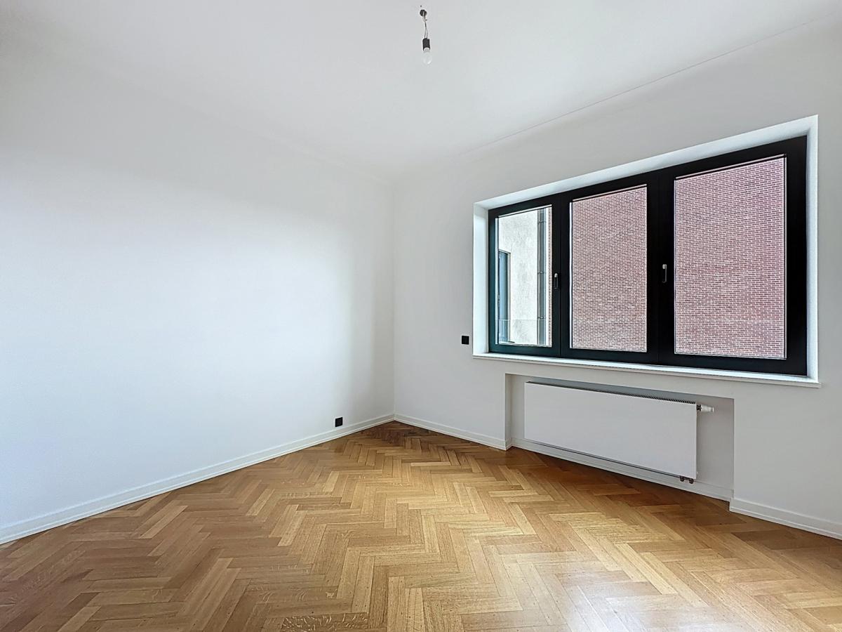 Louise : Prestigieux appartement 3 chambres avec terrasse