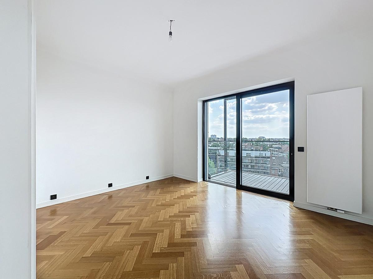 Louise : Prestigieux appartement 3 chambres avec terrasse