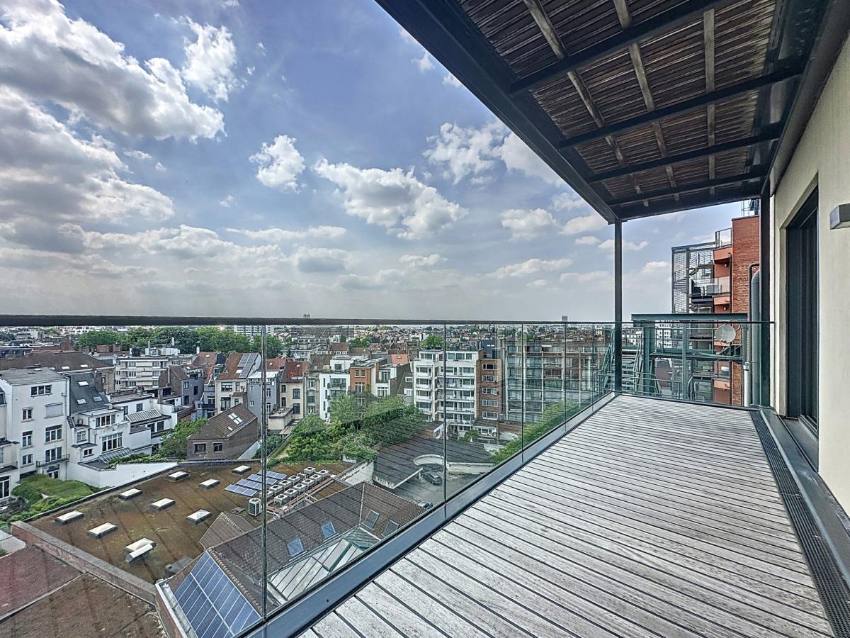 Louise : Prestigieux appartement 3 chambres avec terrasse