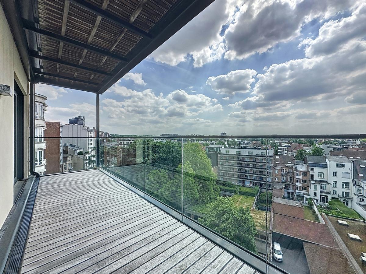 Louise : Prestigieux appartement 3 chambres avec terrasse