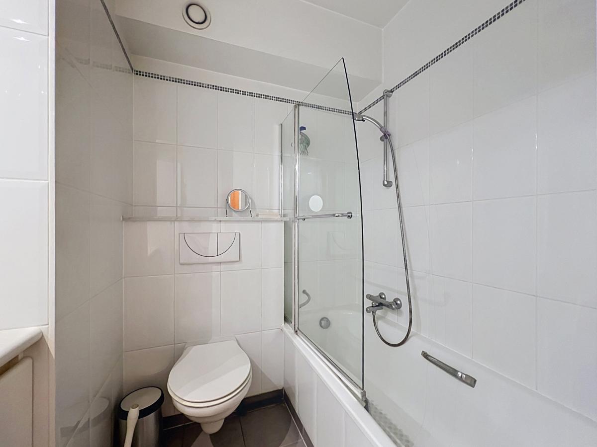 Etang d'Ixelles : Beau studio meublé 