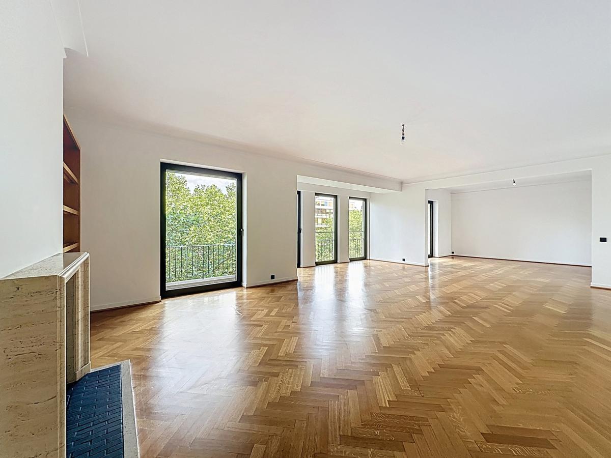 Louise: Prestigieux appartement 3 ch. avec terrasse