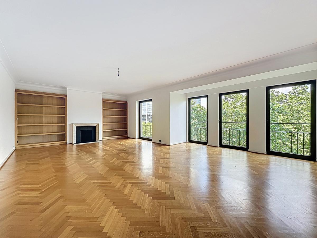 Louise: Prestigieux appartement 3 ch. avec terrasse