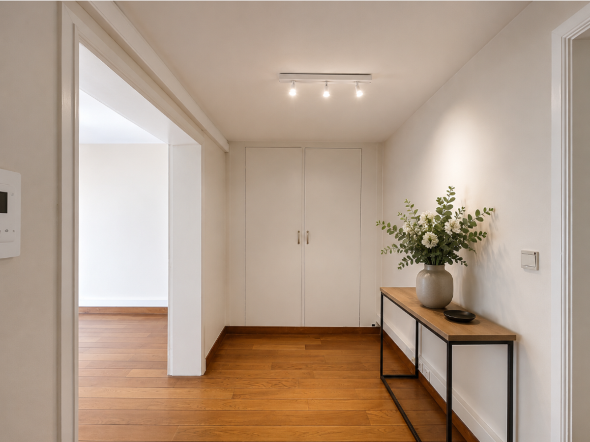Quartier Royal : Bel espace de bureau