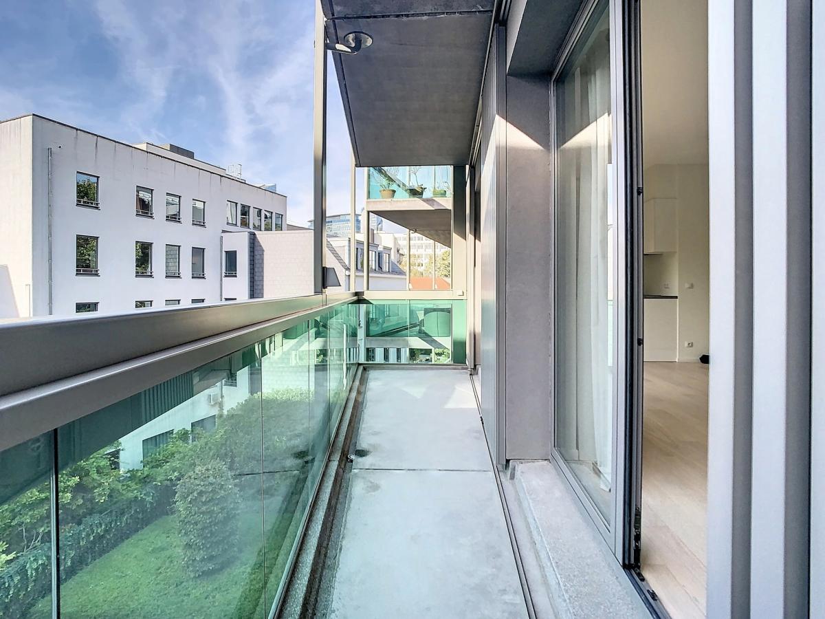 Centre-Ville : Superbe appartement 2 chambres + terrasse 