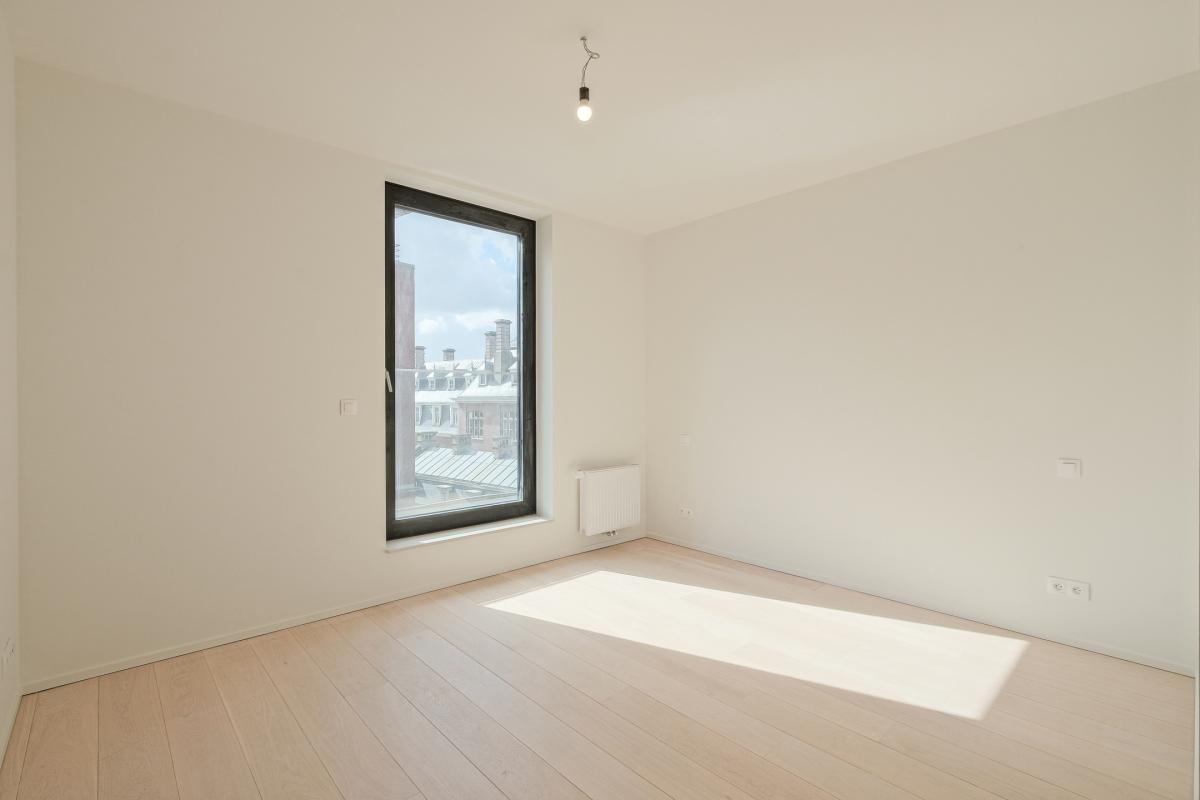 Petit Sablon / Penthouse neuf ±204m² 3ch.