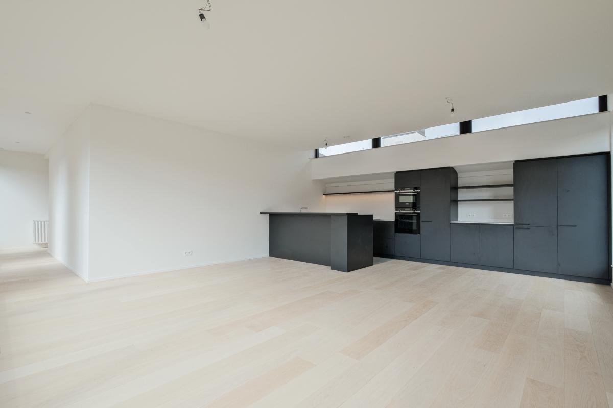 Petit Sablon / Penthouse neuf ±204m² 3ch.