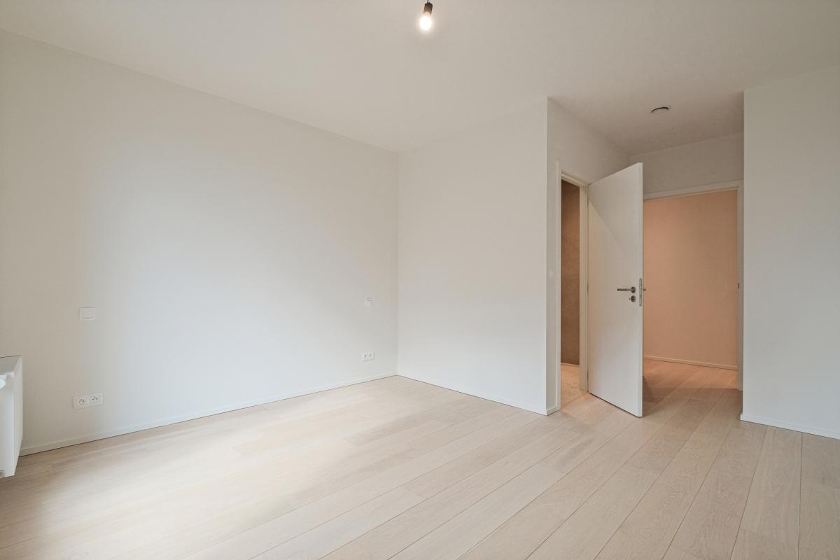 Petit Sablon / Penthouse neuf ±204m² 3ch.