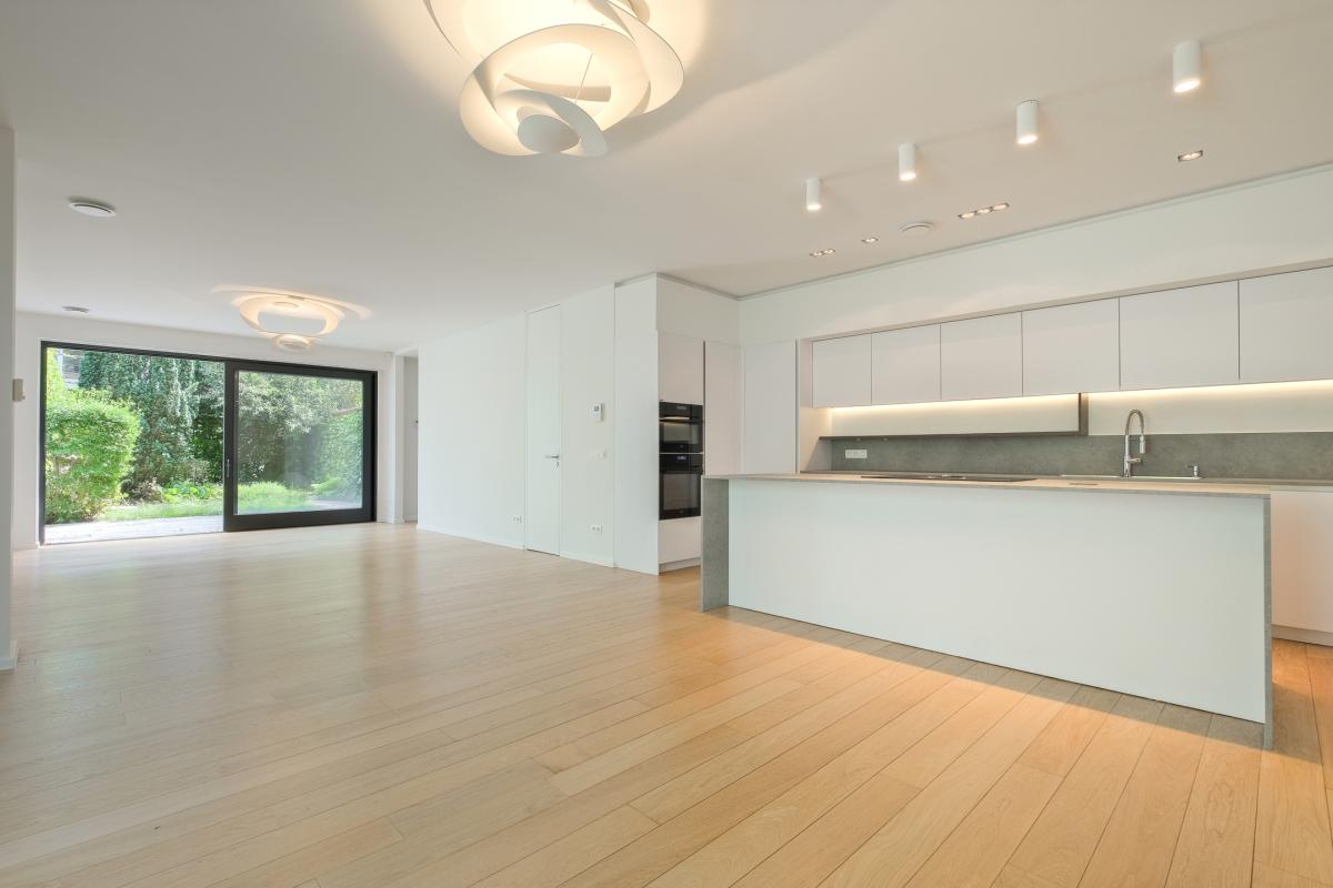 Avenue Lepoutre : superbe arrière maison 3 chambres + jardin