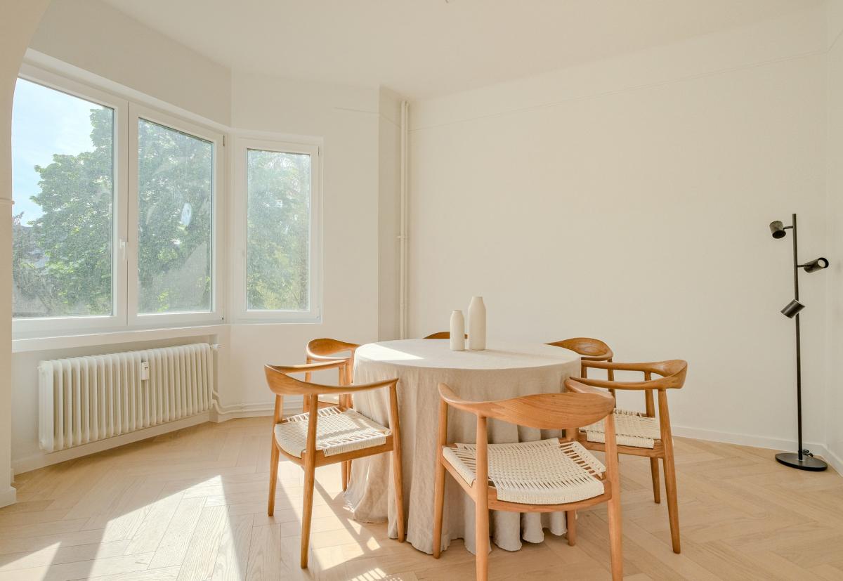 Square Marie Louise - Appartement 113m² rénové 2ch 