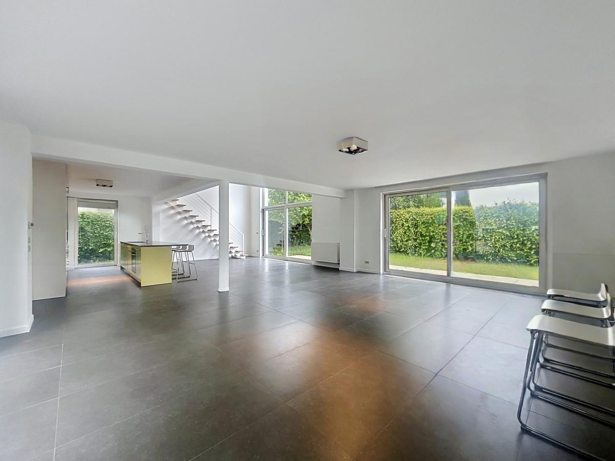Tervuren : Magnifique villa 4 ch avec jardin et parkings